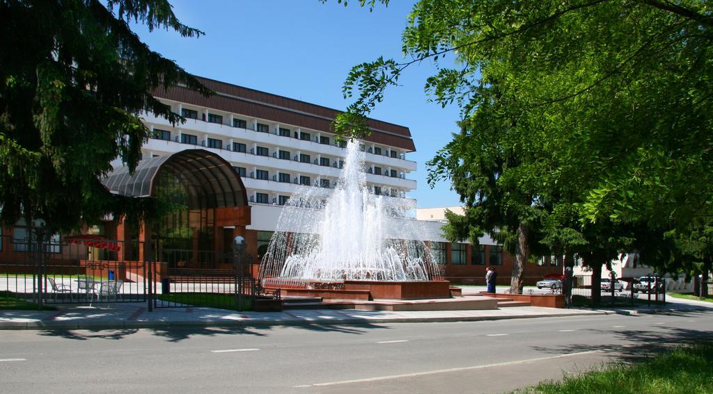 Spa-Hotel Sindica Nalchik Exterior photo